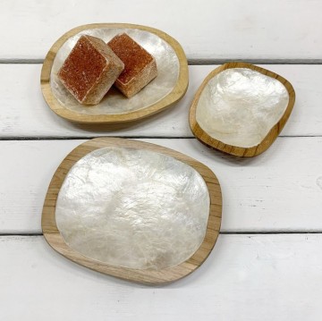 ByBazz Schaaltje Hout + Schelp Capiz