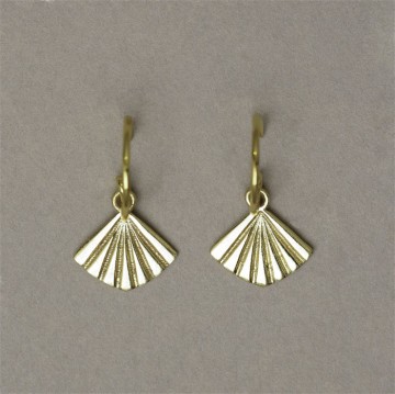 Muja Juma Earring Flabellate Scratch Small Gold Plated