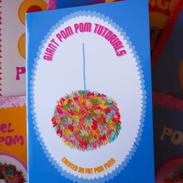 Fat Pom Poms Bright Giant Pom Pom Kit