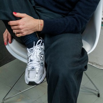 Betty Bogaers Resin Heart Bracelet Gold Plated DARK PINK