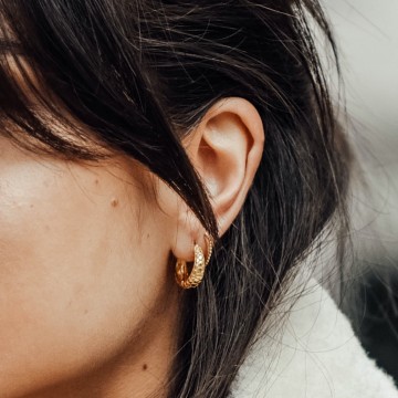 Betty Bogaers Honeycomb Hoop Earring Gold Plated